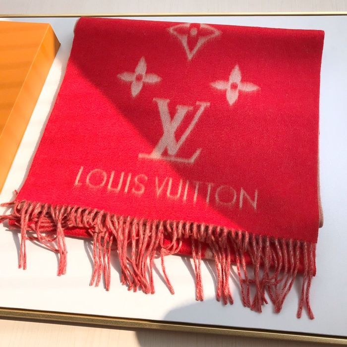 Louis Vuitton Scarf LV00049
